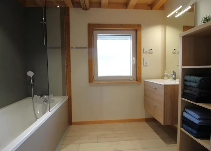 Chez Marguerite Au Menil Jardin Terrasse Holiday home Le Menil