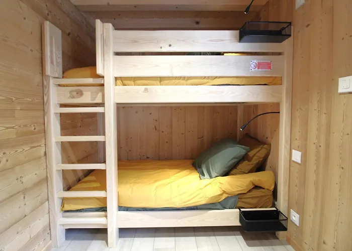 Holiday home Chez Marguerite Au Menil Jardin Terrasse *